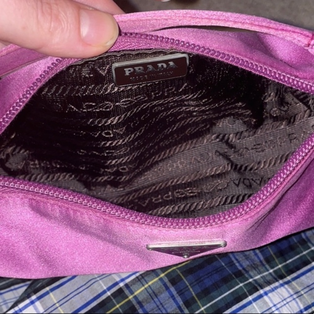 Vintage 90s Prada mini purse - Picture 6 of 6